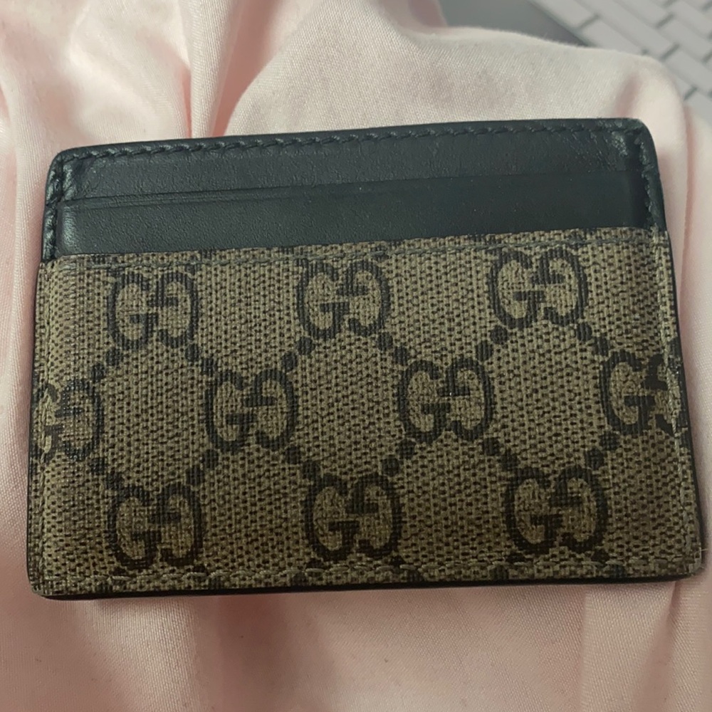 Gucci men’s wallet